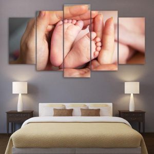 Baby’S Feet In Mother’S Hands - Abstract 5 Panel Canvas Art Wall Decor