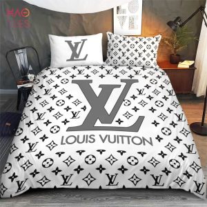 AVAILABLE LV Balck White Luxury Brand Bedding Sets POD Design