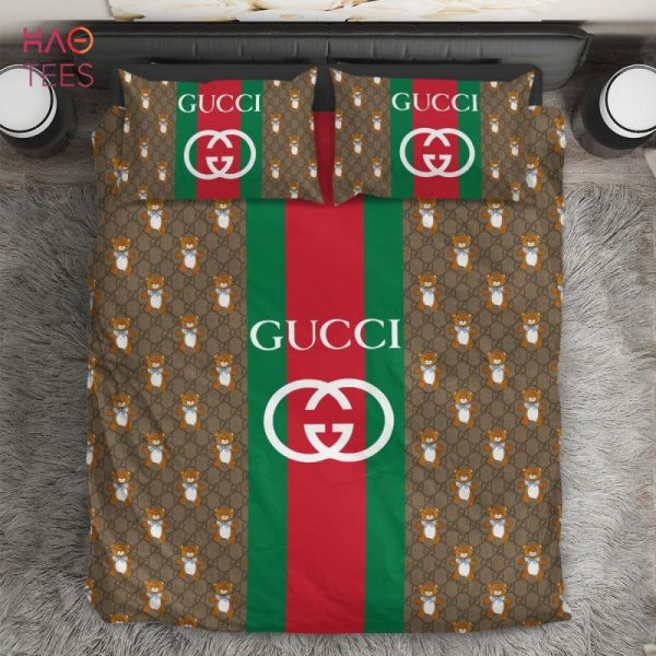 Gucci Capsule Collection Luxury Bedding Sets Duvet Cover Bedroom Set Bedset Mockup