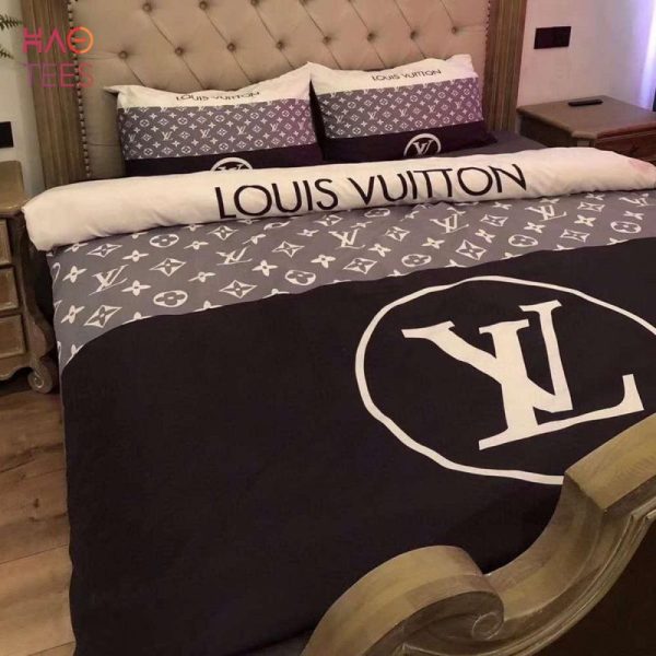 HOT Louis Vuitton Designer Bedding Set Flower Stripe