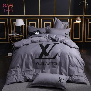 NEW Louis Vuitton Limited Edition Gray Bedding Set