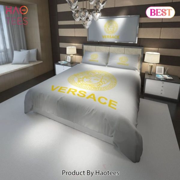 Versace White Golden Fashion Luxury Brand Premium Bedding Set Home Decor